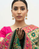 Elegant Green Silk Saree with Pink Contrast Border and Traditional Woven Design